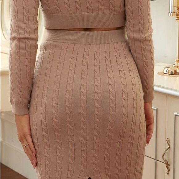 Taupe Cable Knit Sweater Skirt Set - Picture 3 of 15